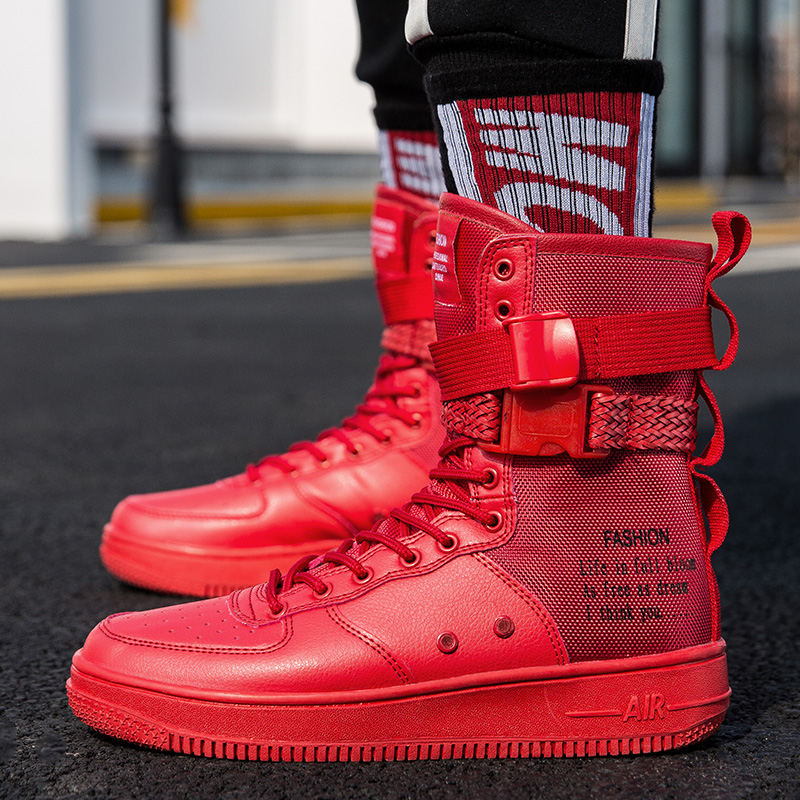 Men'S Paris Fashion Week - Nouvelles chaussures de défilé de la