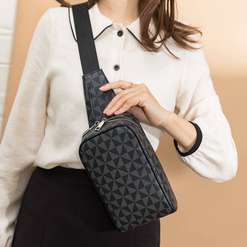 Sacs de poitrine de luxe pour  - Men'S Fashion Bag avis et prix